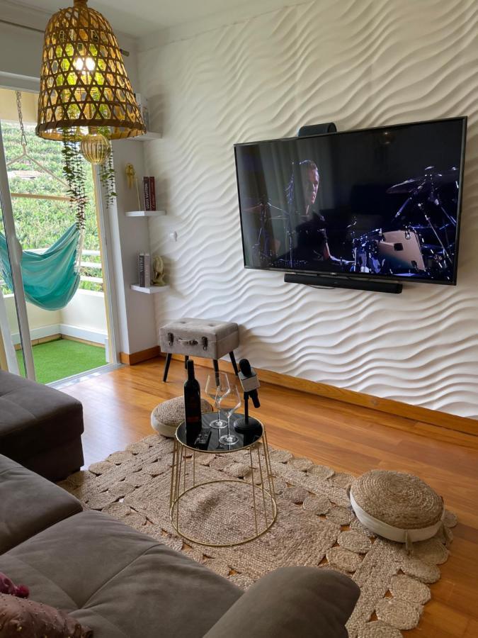 Ajuda Paradise Apartment With Pool And Private Parking Фуншал Екстериор снимка